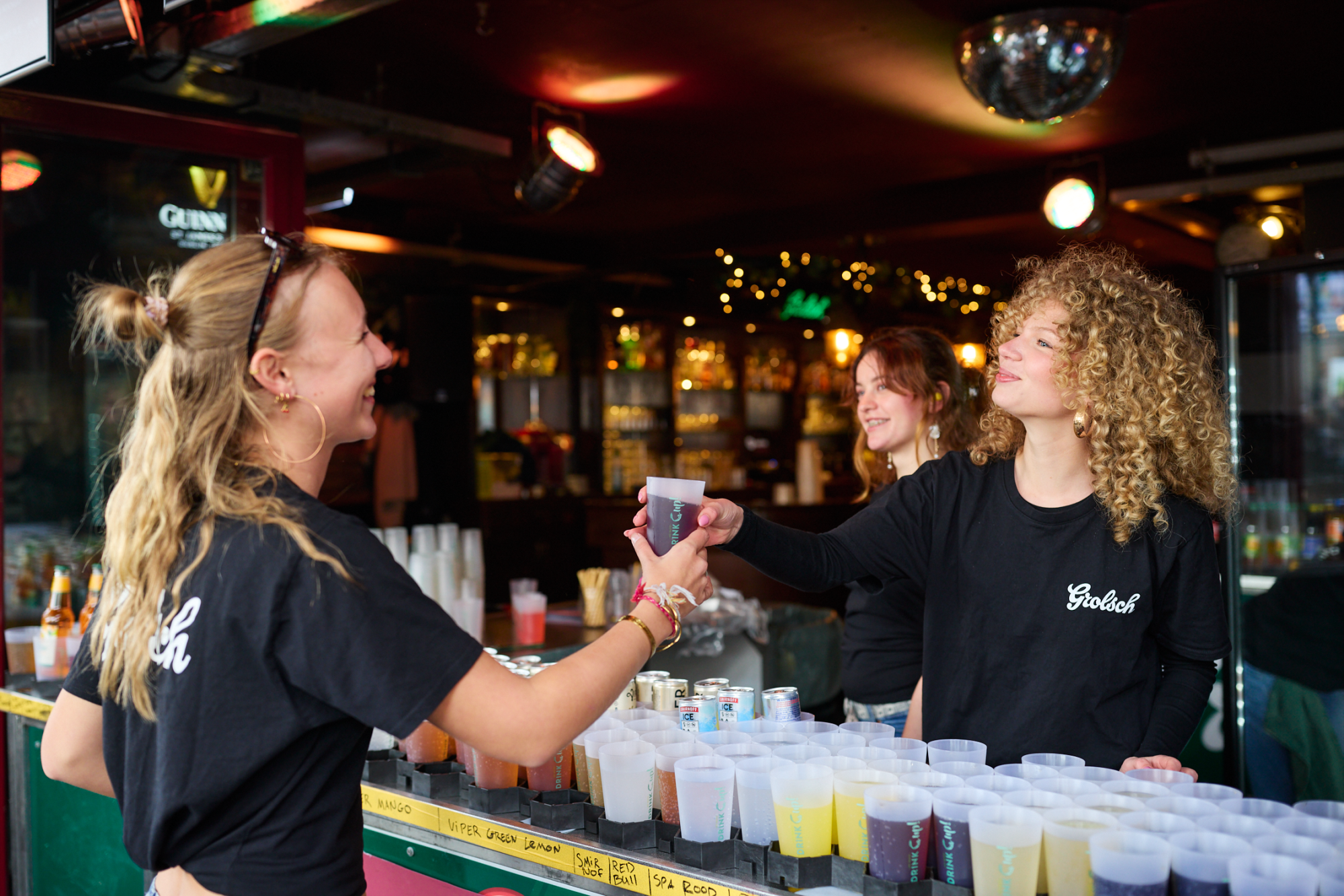 Verschil tussen horeca personeel en uitzendkrachten Event werk